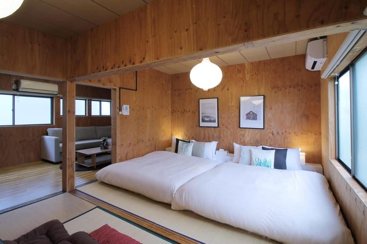 Nishikaniya - Large Apartment 10Mins Walk From Hiroshima Station Bagian luar foto