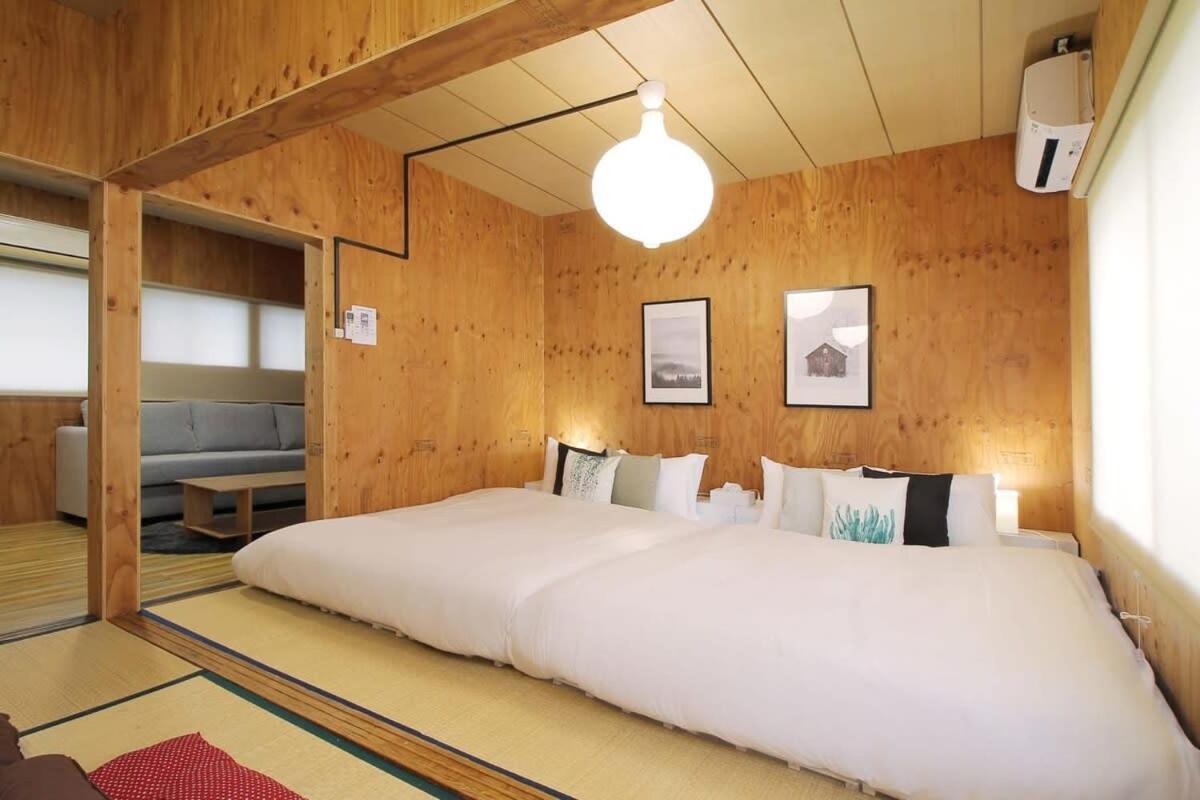 Nishikaniya - Large Apartment 10Mins Walk From Hiroshima Station Bagian luar foto
