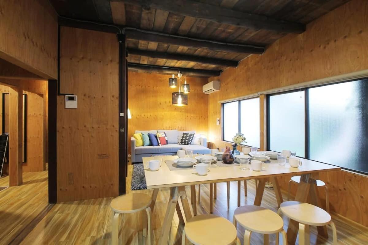 Nishikaniya - Large Apartment 10Mins Walk From Hiroshima Station Bagian luar foto